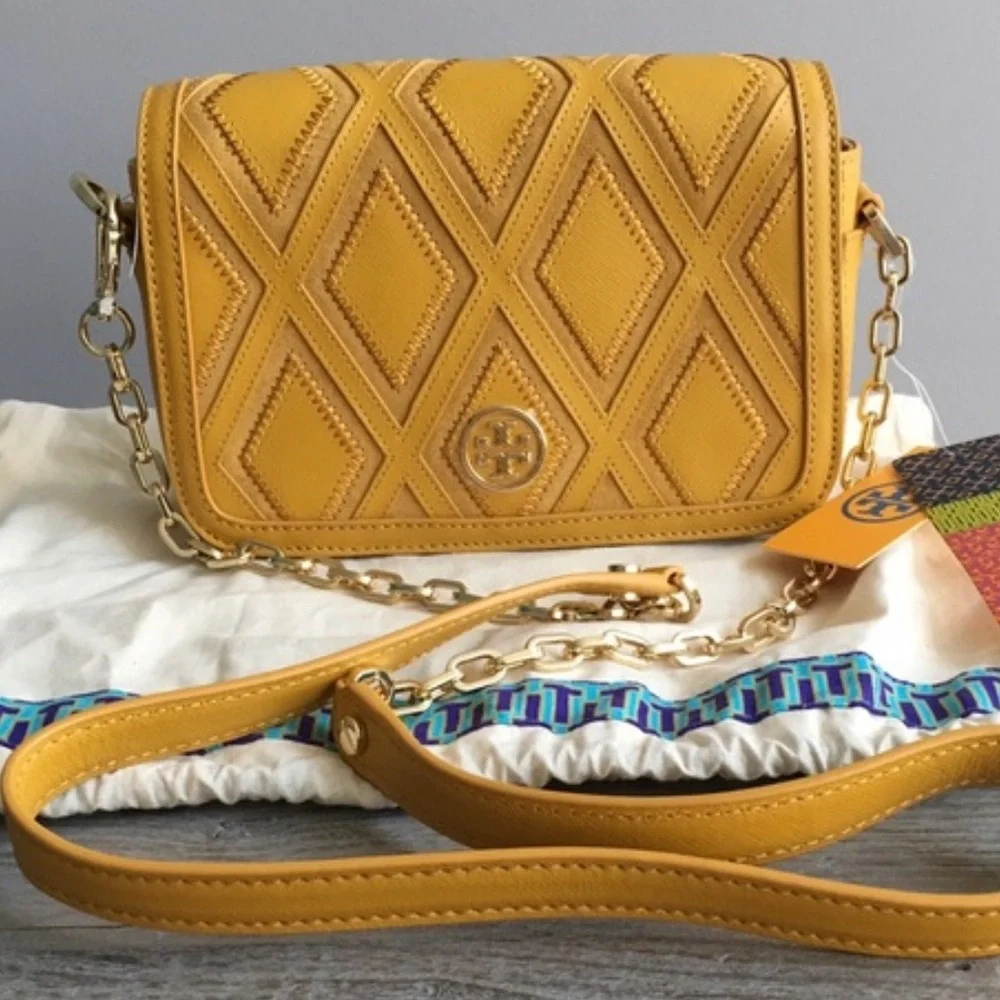 🎉FINAL PRICE! 🎉Tory Burch Robinson Patchwork Crossbody bag - Picture 2 of 11